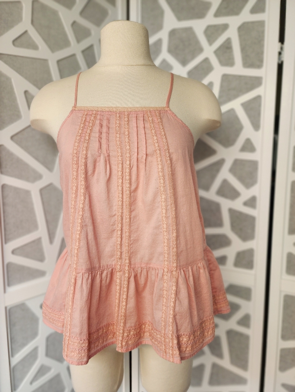 Women's Medium Mossimo Blush Pink  Spaghetti Tank Top Blouse With Lace